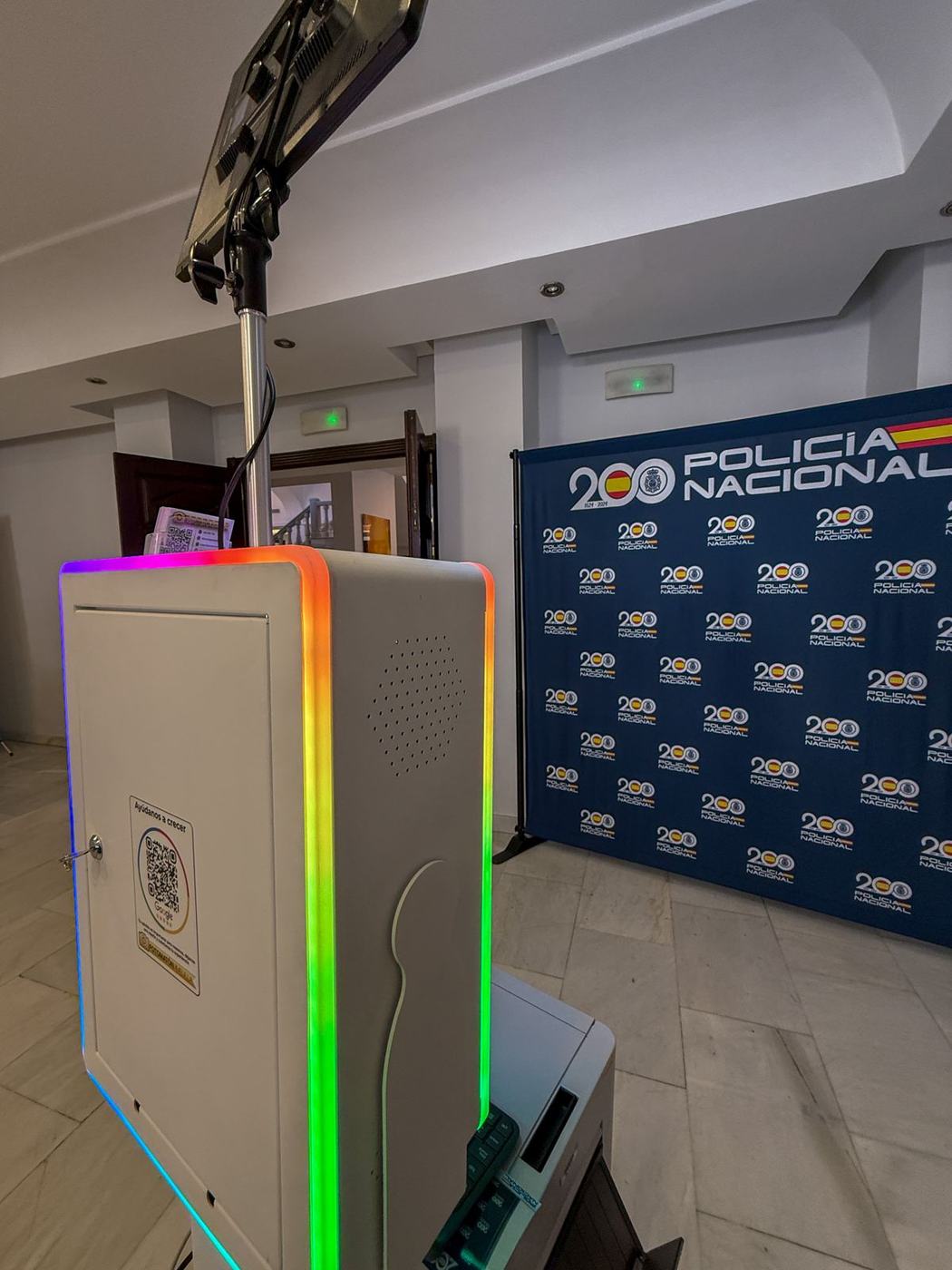 Fotomatón en un acto corporativo con photocall